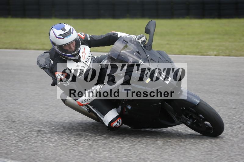 /Archiv-2024/39 15.07.2024 Plüss Moto Sport ADR/Einsteiger/4